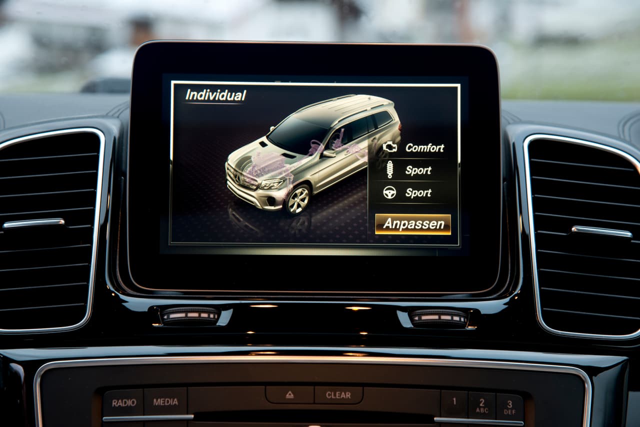 Mercedes-Benz GLS 400 4MATIC 2017 - edición europea.