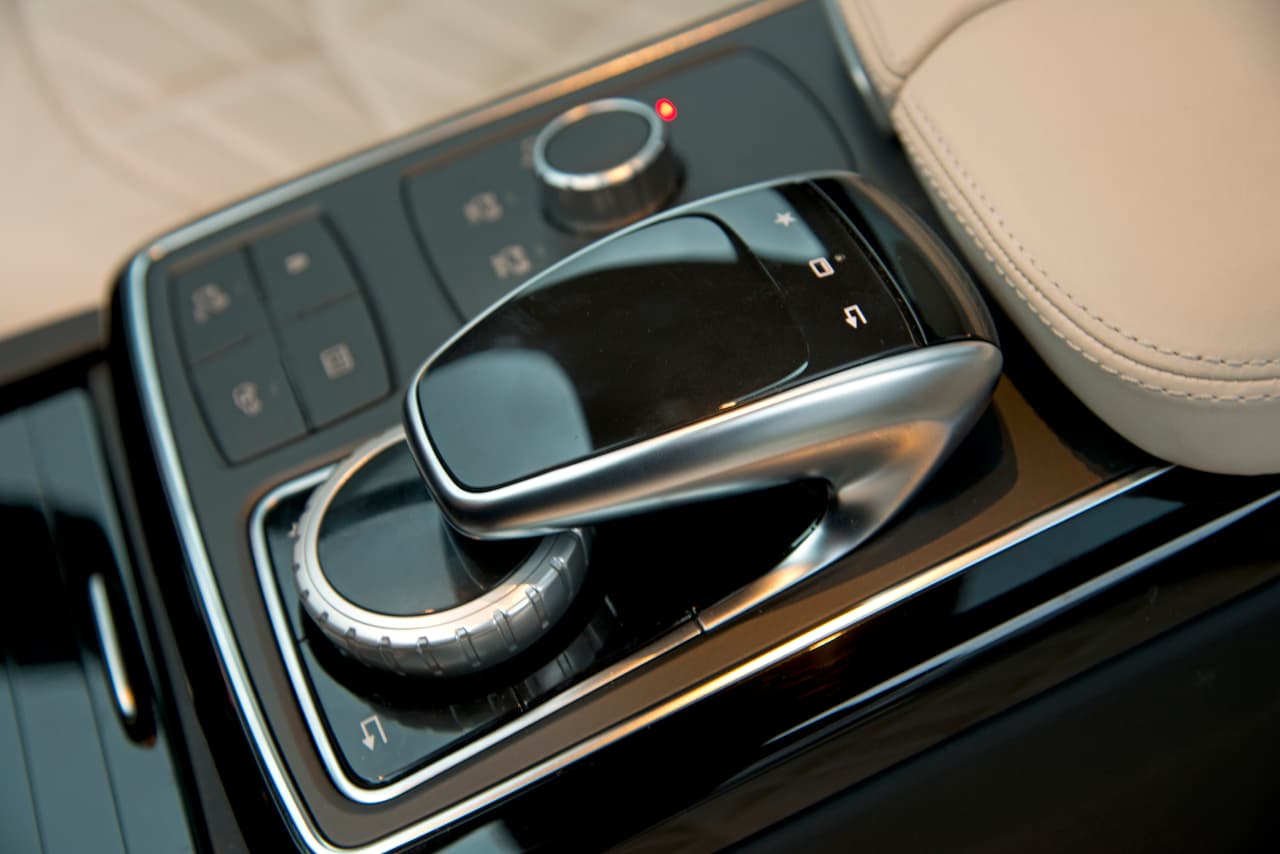 Mercedes-Benz GLS 400 4MATIC 2017 - edición europea.