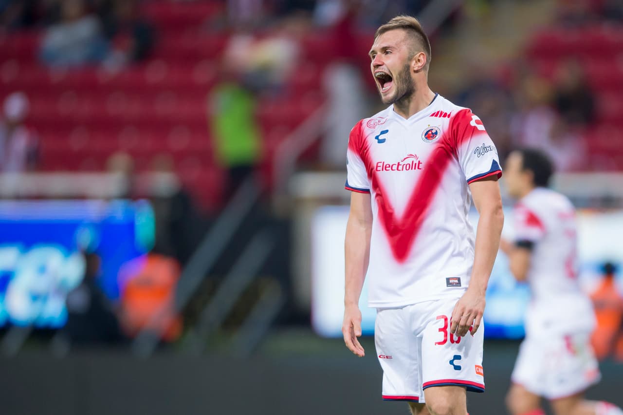 Kristian Álvarez, renueva préstamo desde Chivas con Veracruz.