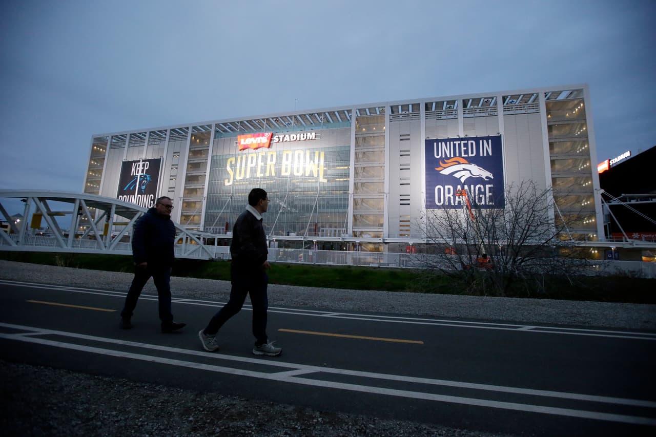 Con motivo del aniversario 50 del juego más importante en la NFL, la ciudad de San Francisco nos muestra lo mejor que tiene para esta celebración, he aquí las mejores imágenes.