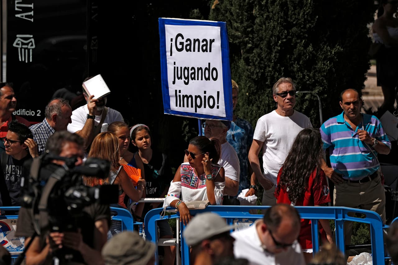 Su proceso por fraude a Hacienda es una de las polémicas actuales. El jugador se presentó el 14 de junio de 2017 y respondió que tiene la consciencia tranquila.