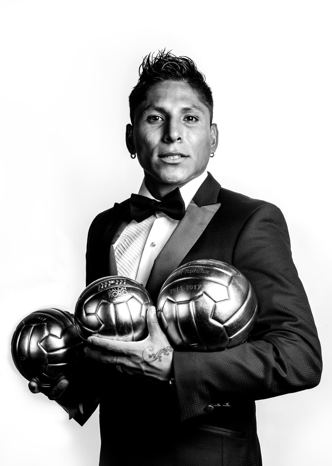 Raúl Ruidiaz fue el gran ganador en la entrega del Balón de Oro al sumar tres galardones.