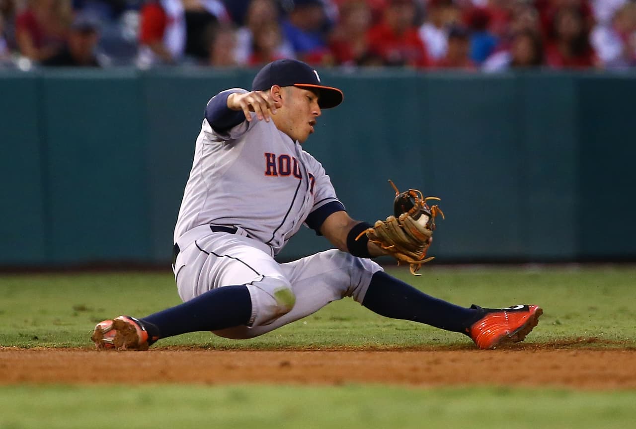 El nacido en Santa Isabel, Puerto Rico, vi acción en 99 partidos.