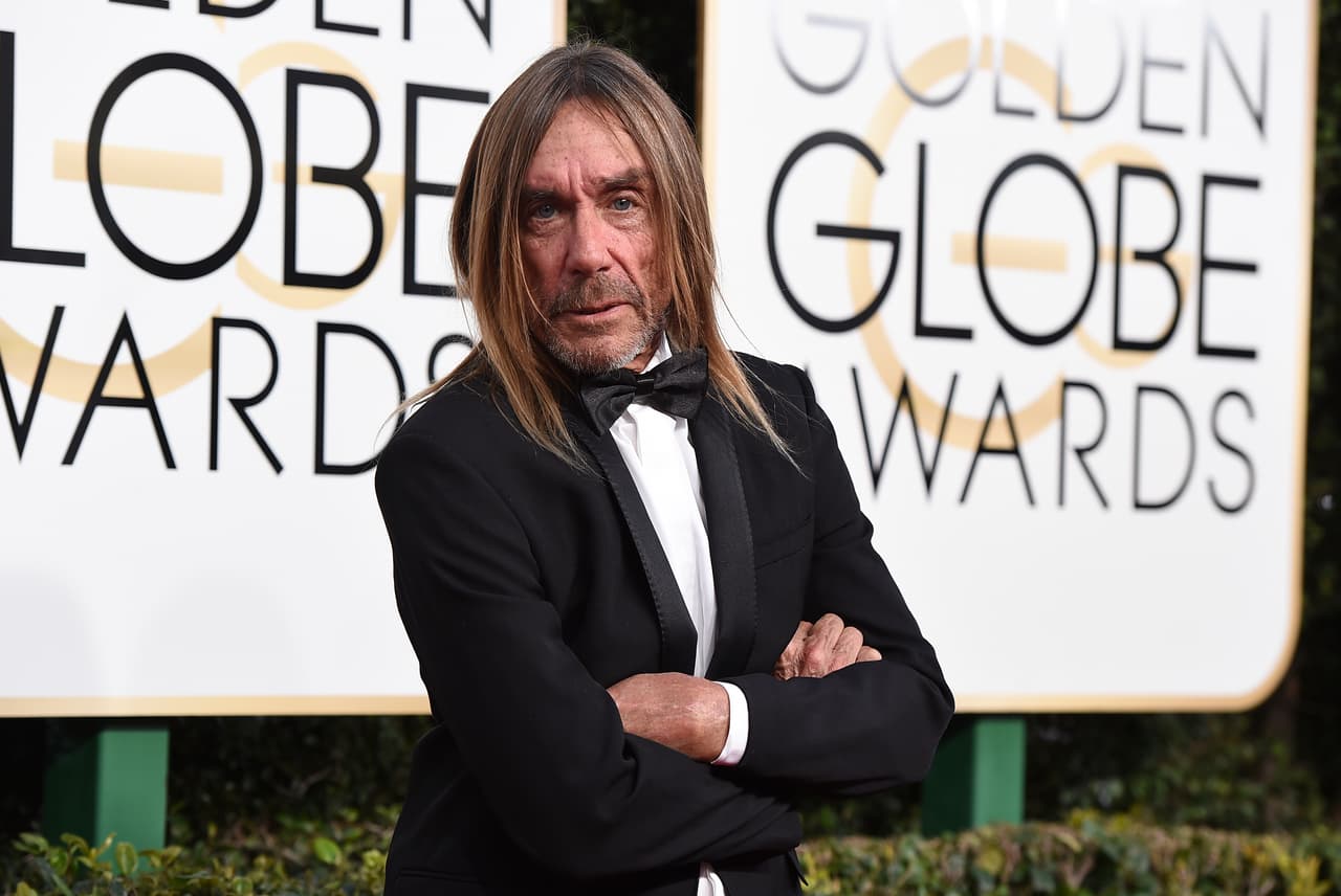 El cantante de rock Iggy Pop en los Golden Globes 2017.