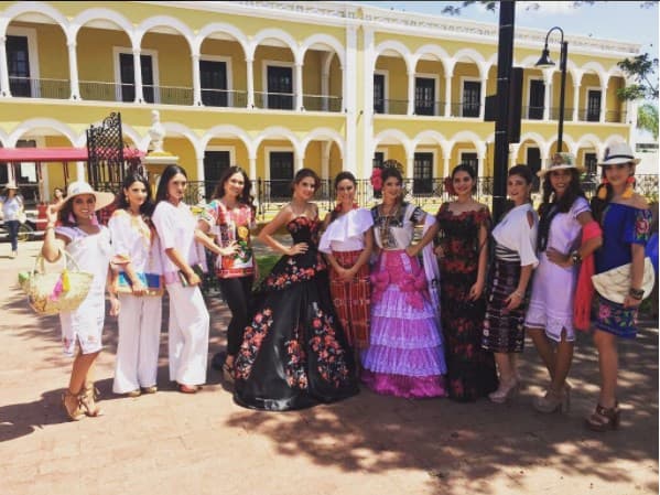 Hicimos un recorrido por la propuesta de ropa típica artesanal que tiene el estado de Campeche, Mexico.