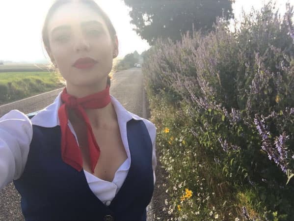 'Olivia' se crió en condiciones muy estrictas, por eso intenta llamar la atención de sus papás con sus actos.