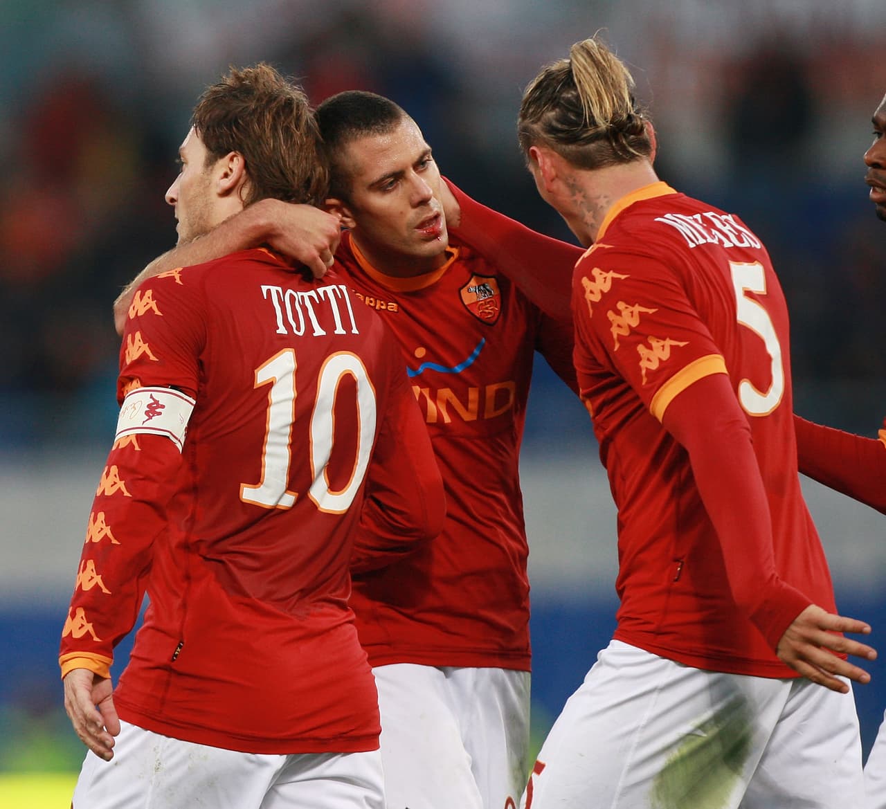 En Roma compartió con grandes referentes a nivel mundial y eso le dio una experiencia llena de jerarquía como profesional, desde su llegada a los 24 años hasta su salida a los 27.