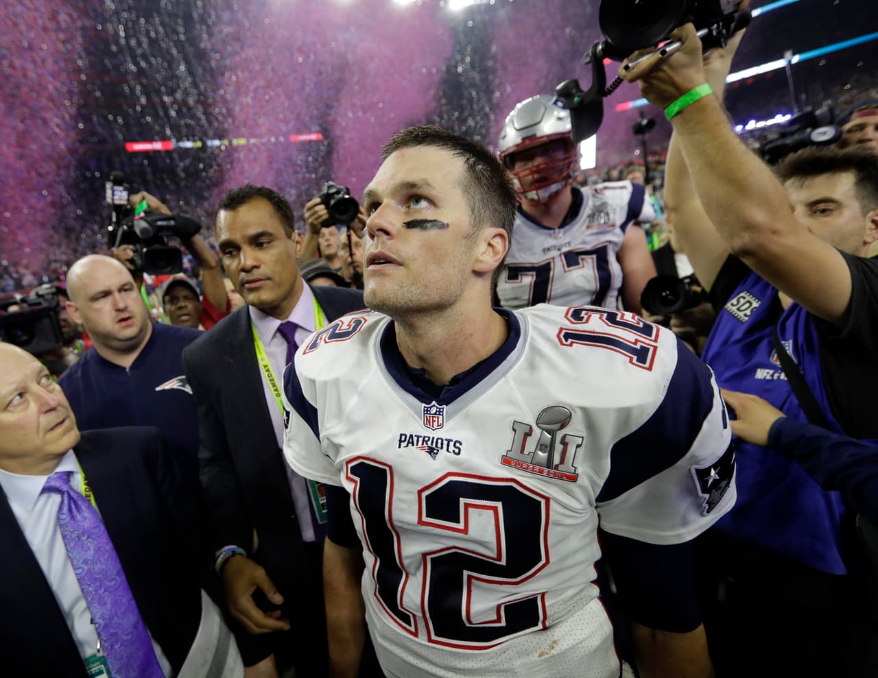 Este un final triunfal para una temporada difícil para el quarterback, que se perdió los cuatro primeros juegos por su suspensión tras el famoso "Deflategate".