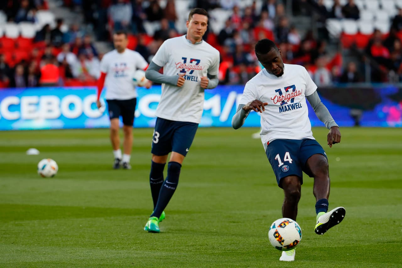 El partido PSG-Caen sirvió para despedir a Maxwell, quien no continuará en el club.
