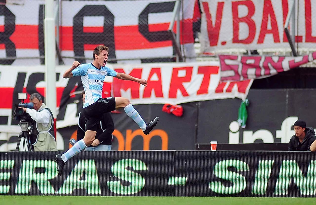 En la defensa tienen un par de refuerzos argentinos, se tratan de Matías Cahais, quien llegó del Deportivo Independiente de Medellín en Colombia y Lucas Rodríguez quien jugaba el torneo pasado en el Argentinos Juniors.