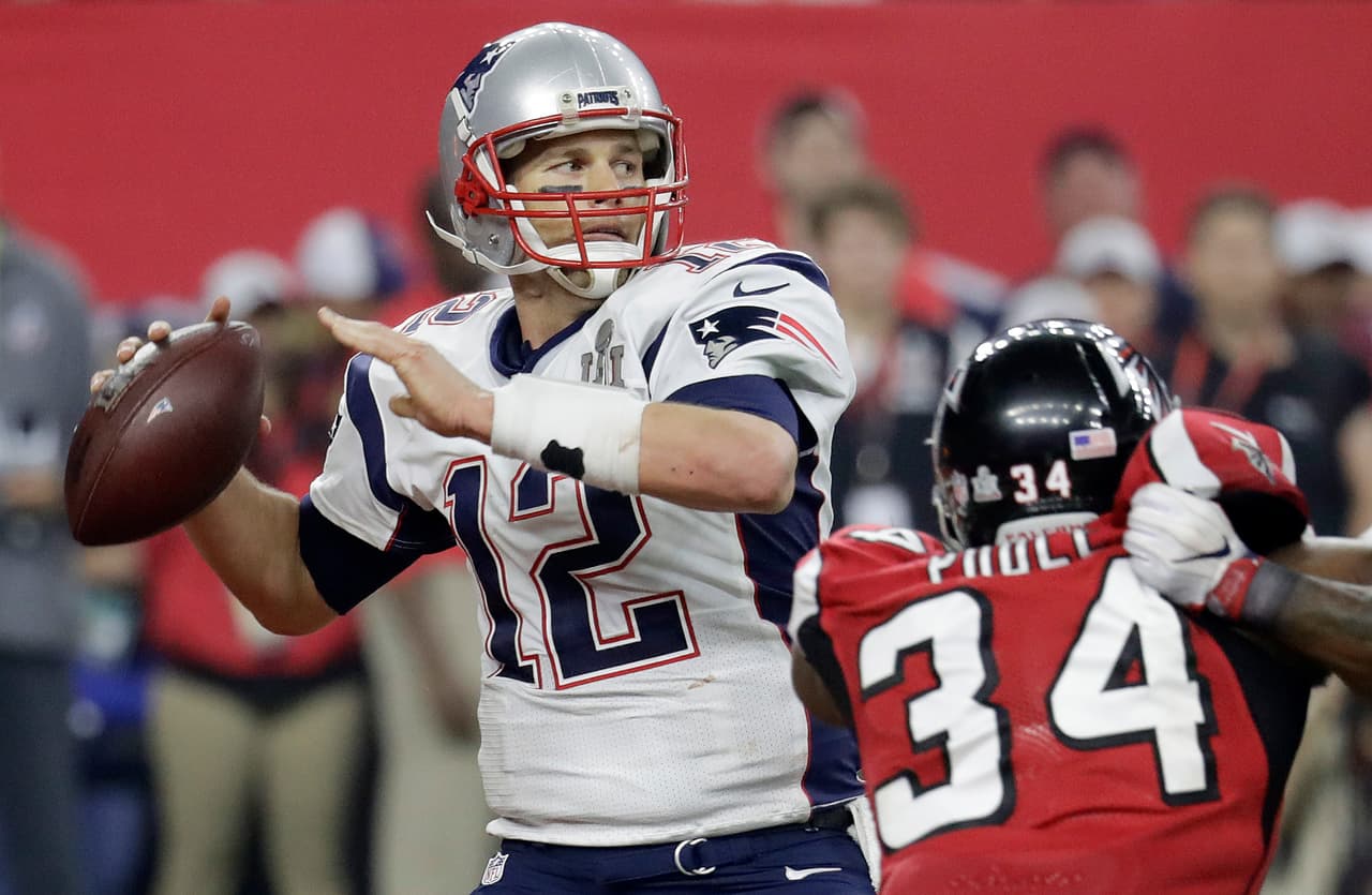 Luego de tres posesiones de balón, los Patriotas seguían con las manos vacías para sorpresa de los presentes en el NRG Stadium.