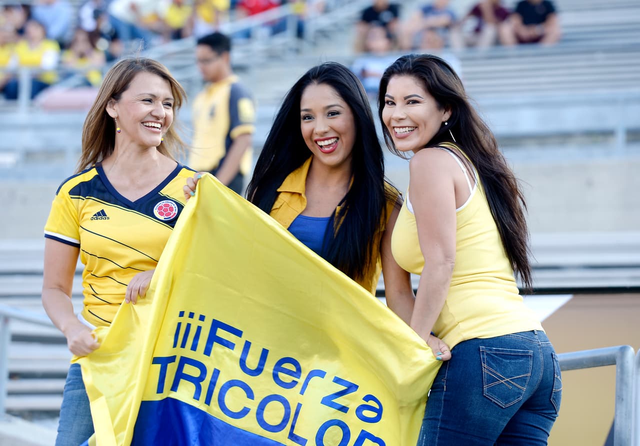 La Copa América Centenario no sólo fue un espectáculo dentro de las canchas sino en las gradas. Disfruta de las bellezas que apoyaron a sus ídolos.