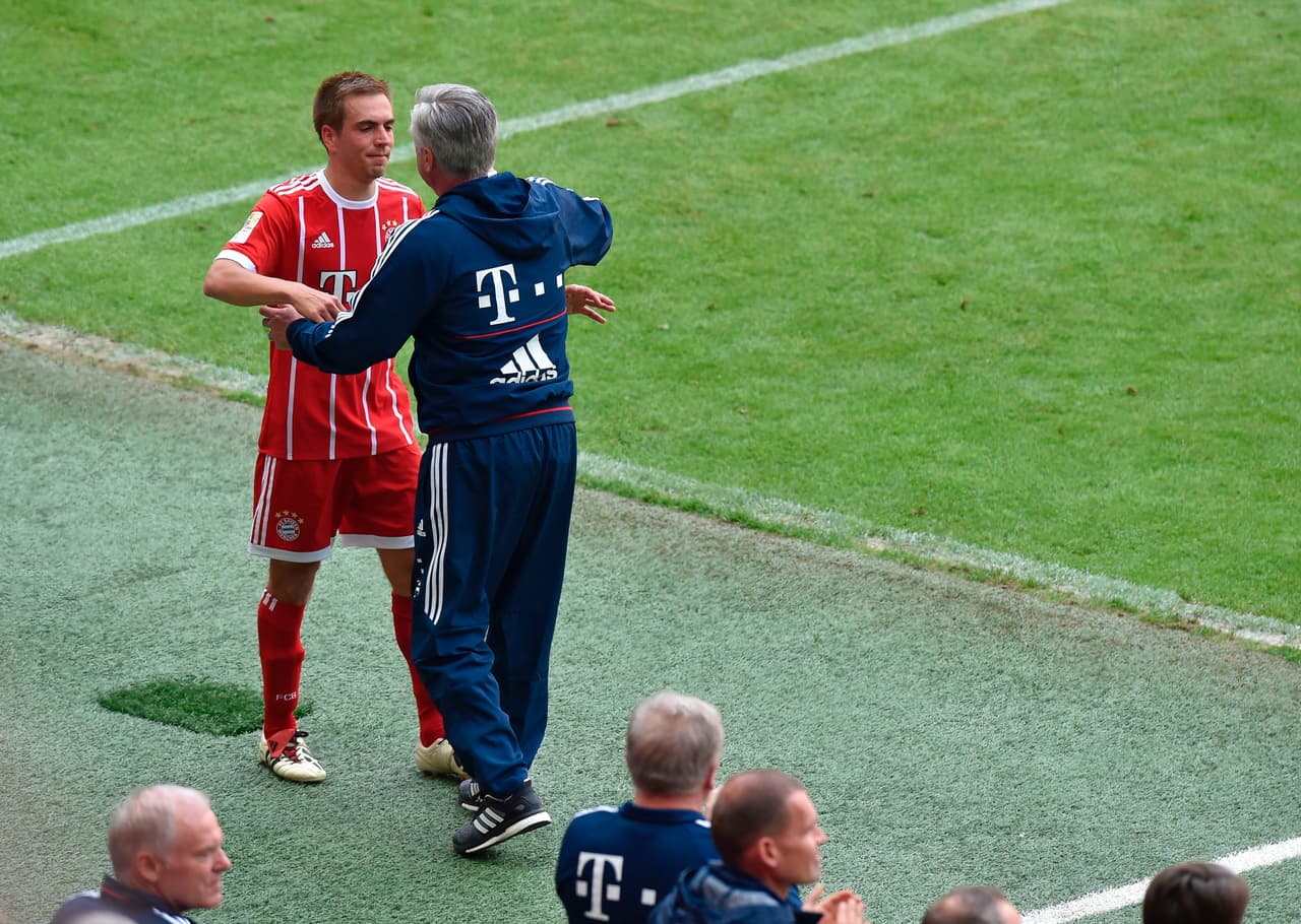 Ancelotti también mostró su aprecio por el alemán, que apoyó mucho el proceso del italiano.