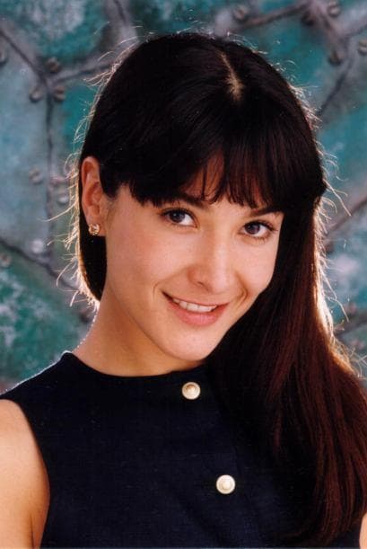 La actriz realizó después "Buscando el Paraíso" (1993), "Canción de Amor" (1996) y "El Alma No Tiene Color" (1997) entre otras.