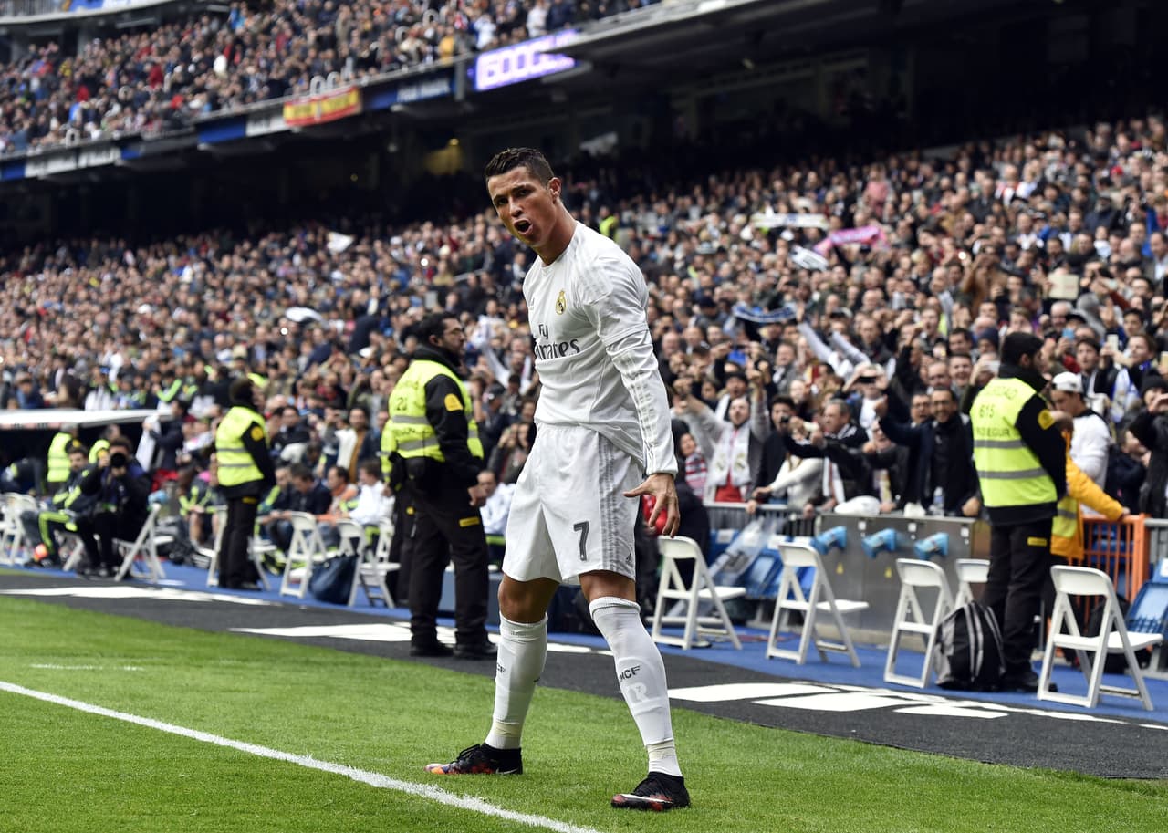 Cristiano Ronaldo festeja uno de tantos goles en el Santiago Bernabéu