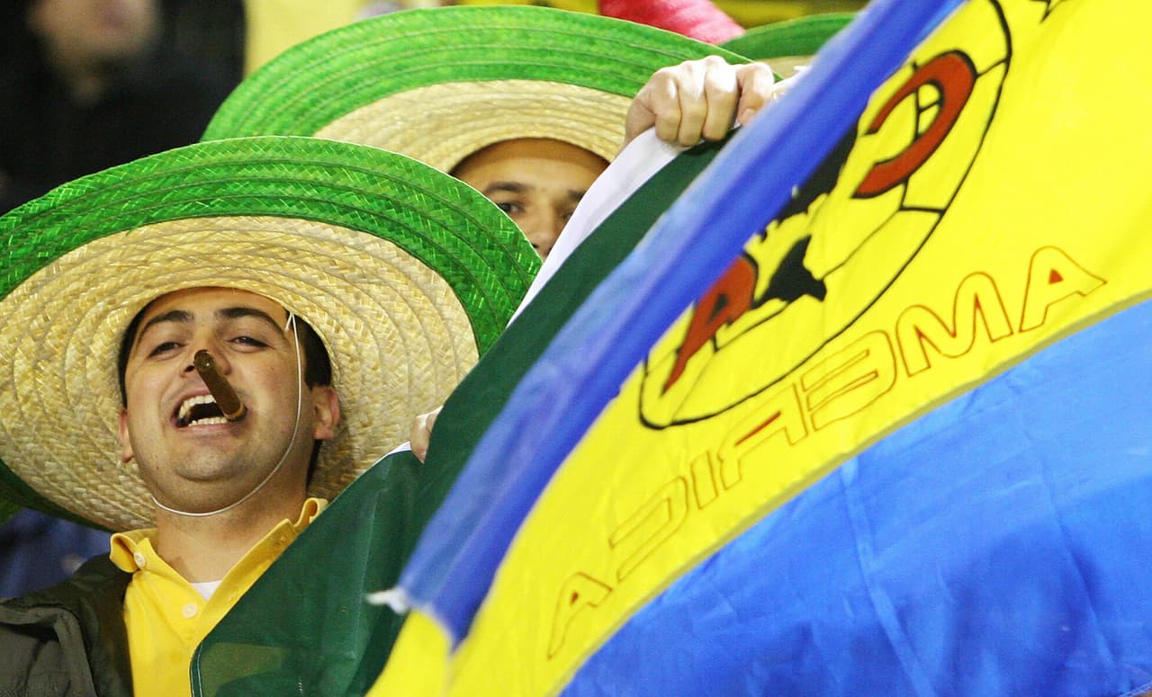 Los fanáticos del fútbol en Occidente tendrán que madrugar para disfrutar los partidos, que se llevan a cabo a las 7:30 de la noche en Japón. Eso en horario de México es a las 4:30 de la mañana, mientras en Colombia, que tiene al Atlético Nacional, es a las 5:30 de la mañana.