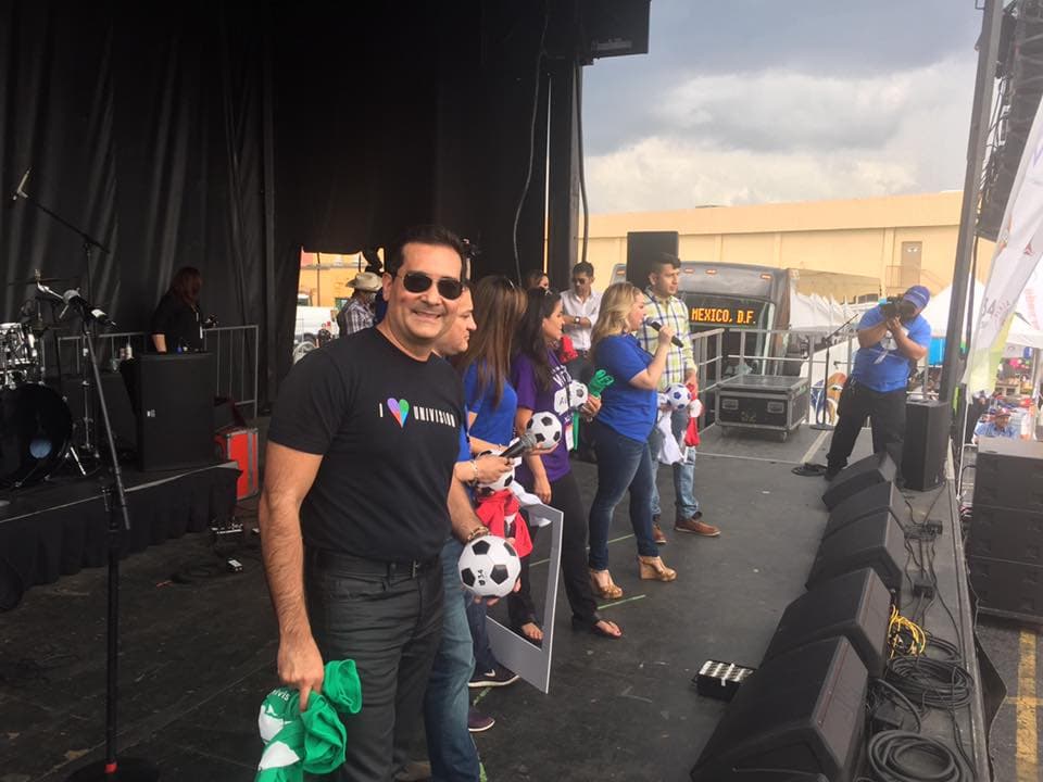 Sin duda uno de los que se vio más ocupado fue Gianncarlo Cifuentes, quien fue uno de los más animados del día.