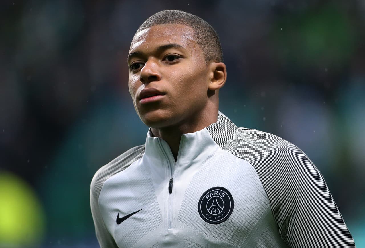 <b>Kylian Mbappe (Paris Saint-Germain): </b>con tan solo 18 años, el delantero francés se convirtió en una de las joyas de la corona en el equipo parisino.