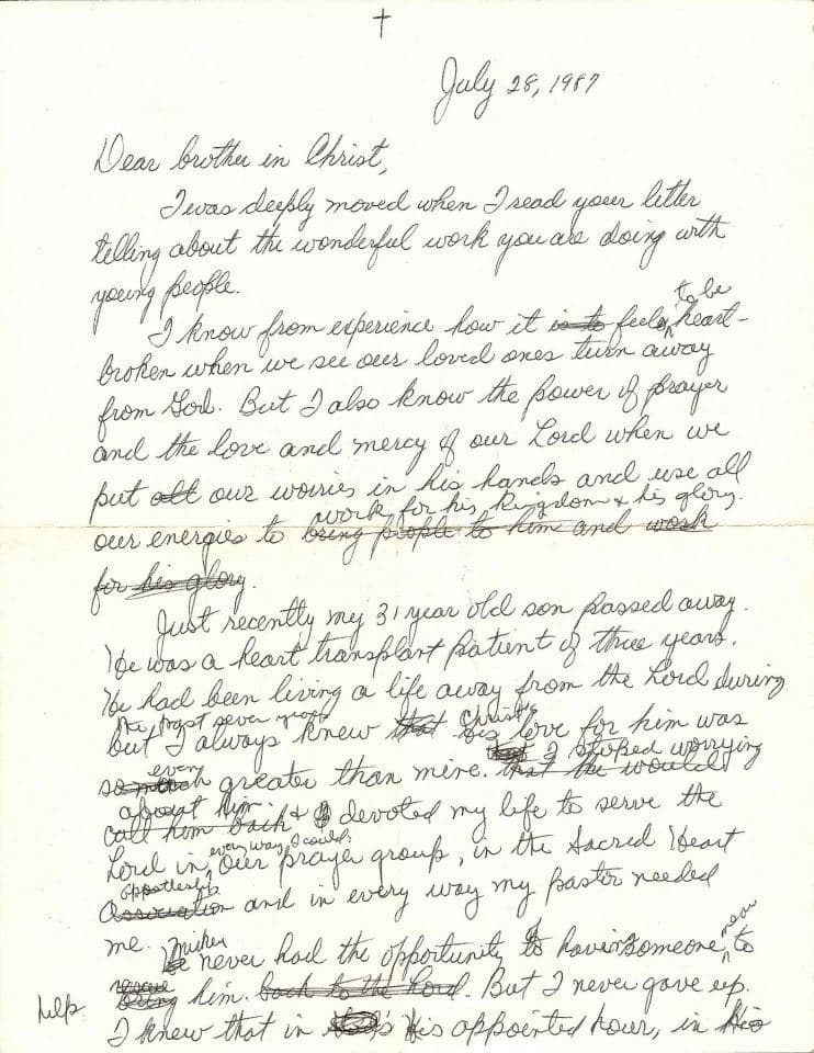 Esta carta, publicada en la página de Facebook del documental, muestra cómo la abuela de Cecilia, Carmen, envió una carta para donar dinero a una irganización católica que se dedica a "curar" a la juventud católica homosexual.