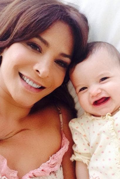 Aunque parecía que había superado el cáncer de mama, en 2012 anunció que tenía metástasis en los huesos. Esto no le impidió convertirse en madre, tan sólo un año después adoptó a la pequeña Luciana.