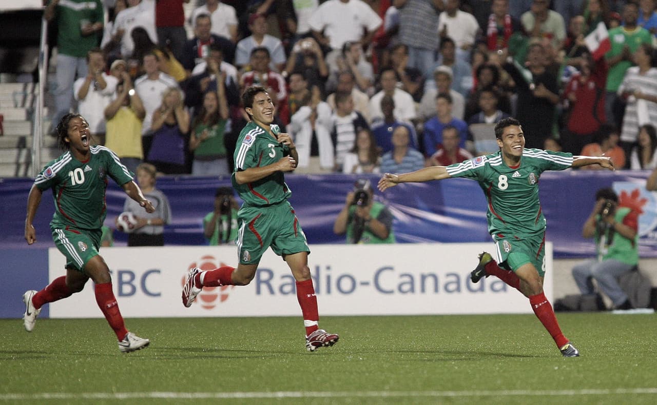 18) EFRAÍN JUÁREZ VALDEZ | Potencial: 88 | El mexicano era a sus 18 años de edad una de las promesas del fútbol mexicano y se encontraba en 2007 en las inferiores del Barcelona.