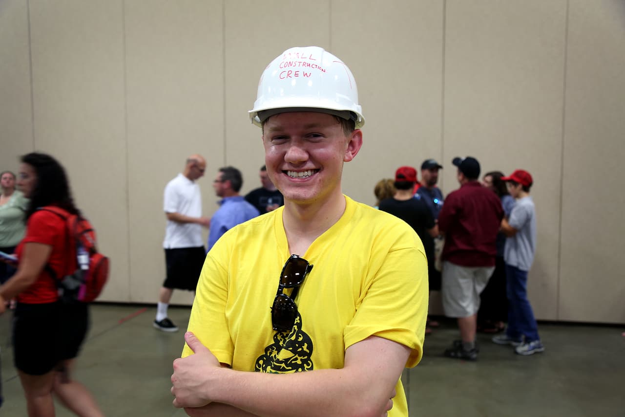 Un seguidor de Trump y fan de la propuesta de construir un muro fronterizo con México, en un mitin del candidato republicano en Fredericksburg, Virginia, 20 de agosto de 2016.