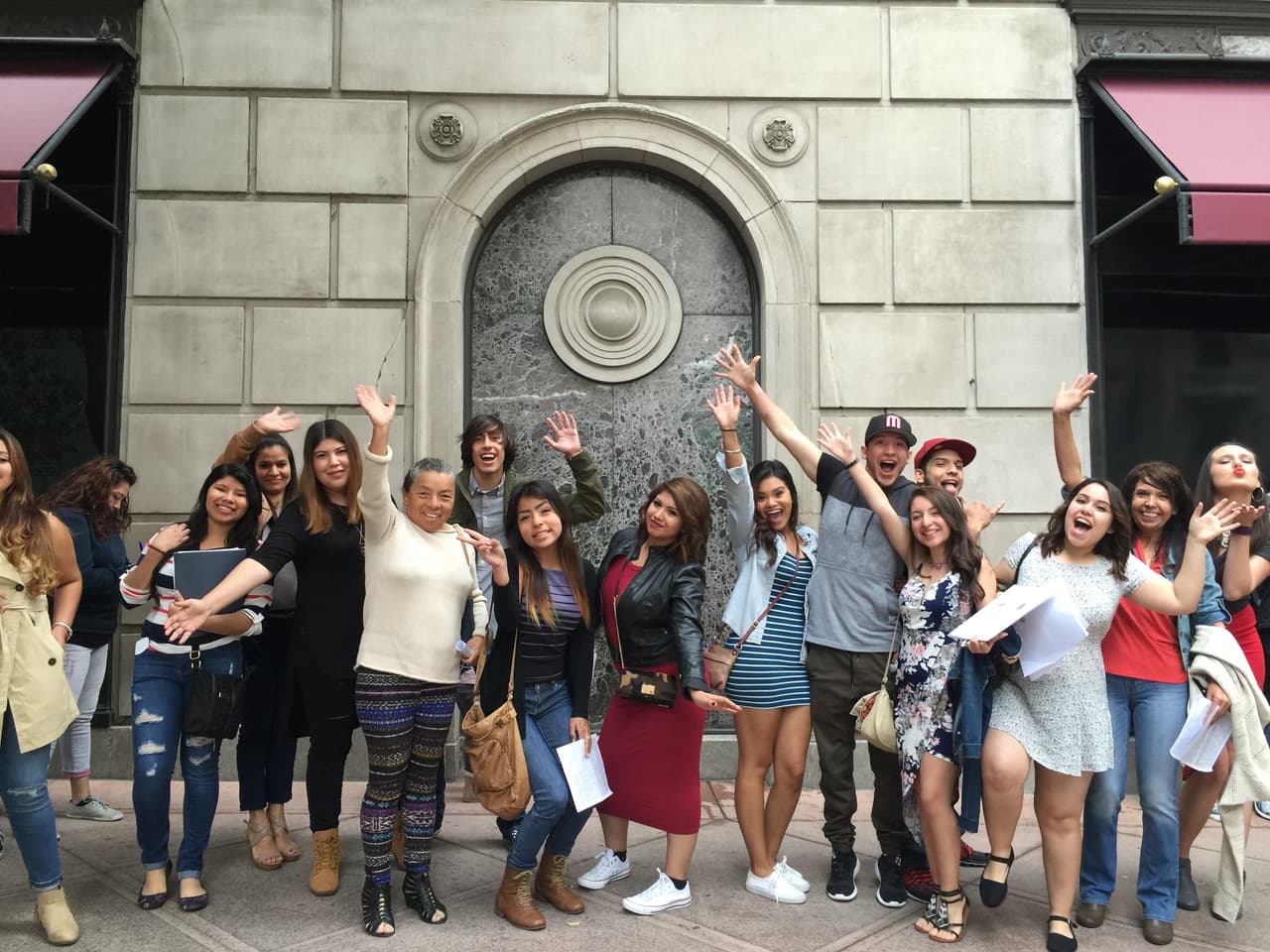 ¡Han sido semanas en búsqueda de los mejores! seis ciudades recorridas, Puerto Rico, Chicago, Houston, Miami, Nueva York y hoy la gira de audiciones termina en Los Ángeles. Nos vamos felices de haber encontrado chicos y chicas con estilo, personalidad y sobretodo talento.