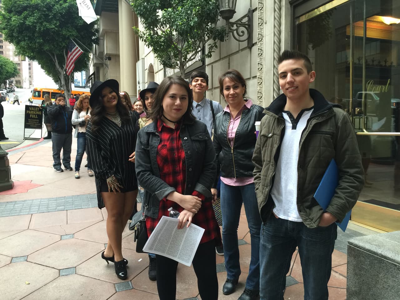 ¡Han sido semanas en búsqueda de los mejores! seis ciudades recorridas, Puerto Rico, Chicago, Houston, Miami, Nueva York y hoy la gira de audiciones termina en Los Ángeles. Nos vamos felices de haber encontrado chicos y chicas con estilo, personalidad y sobretodo talento.