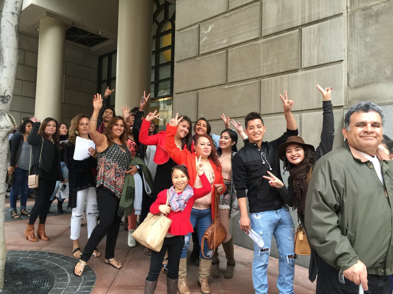 ¡Han sido semanas en búsqueda de los mejores! seis ciudades recorridas, Puerto Rico, Chicago, Houston, Miami, Nueva York y hoy la gira de audiciones termina en Los Ángeles. Nos vamos felices de haber encontrado chicos y chicas con estilo, personalidad y sobretodo talento.