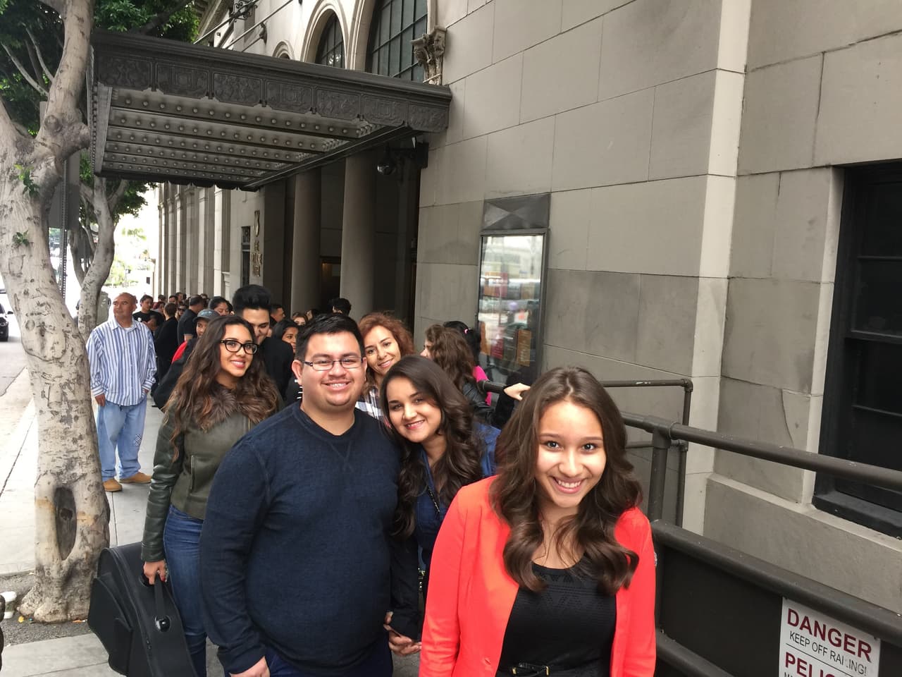¡Han sido semanas en búsqueda de los mejores! seis ciudades recorridas, Puerto Rico, Chicago, Houston, Miami, Nueva York y hoy la gira de audiciones termina en Los Ángeles. Nos vamos felices de haber encontrado chicos y chicas con estilo, personalidad y sobretodo talento.