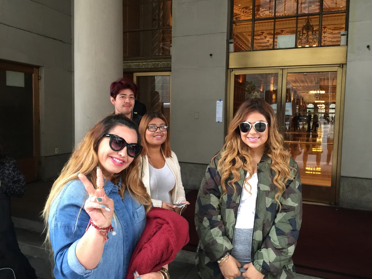¡Han sido semanas en búsqueda de los mejores! seis ciudades recorridas, Puerto Rico, Chicago, Houston, Miami, Nueva York y hoy la gira de audiciones termina en Los Ángeles. Nos vamos felices de haber encontrado chicos y chicas con estilo, personalidad y sobretodo talento.