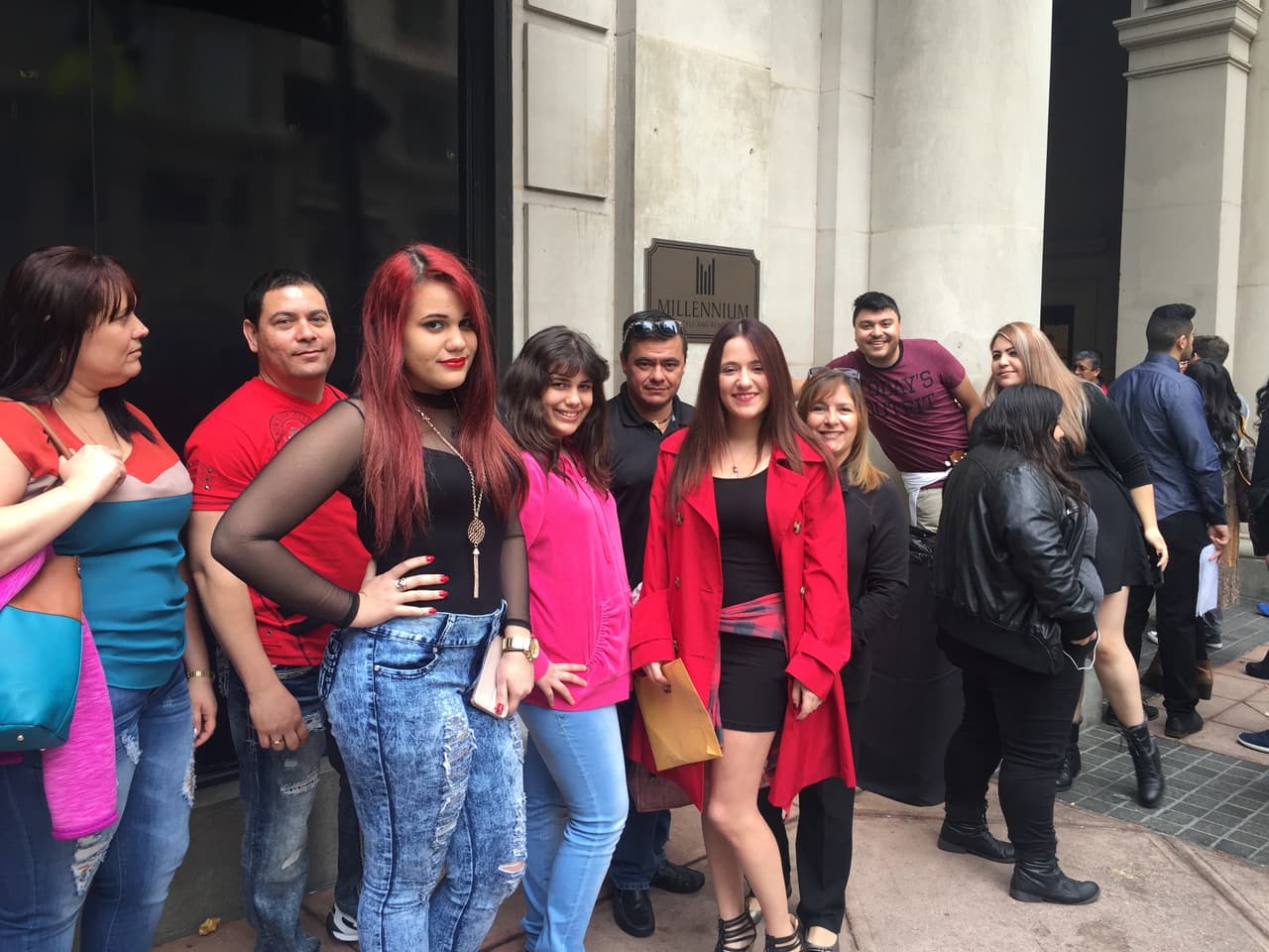 ¡Han sido semanas en búsqueda de los mejores! seis ciudades recorridas, Puerto Rico, Chicago, Houston, Miami, Nueva York y hoy la gira de audiciones termina en Los Ángeles. Nos vamos felices de haber encontrado chicos y chicas con estilo, personalidad y sobretodo talento.