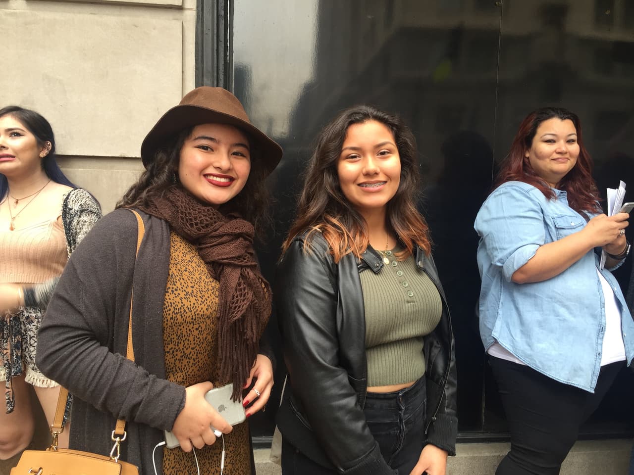 ¡Han sido semanas en búsqueda de los mejores! seis ciudades recorridas, Puerto Rico, Chicago, Houston, Miami, Nueva York y hoy la gira de audiciones termina en Los Ángeles. Nos vamos felices de haber encontrado chicos y chicas con estilo, personalidad y sobretodo talento.