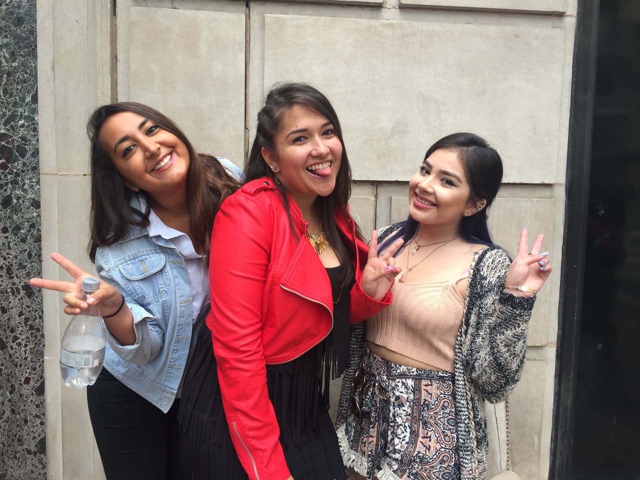 ¡Han sido semanas en búsqueda de los mejores! seis ciudades recorridas, Puerto Rico, Chicago, Houston, Miami, Nueva York y hoy la gira de audiciones termina en Los Ángeles. Nos vamos felices de haber encontrado chicos y chicas con estilo, personalidad y sobretodo talento.