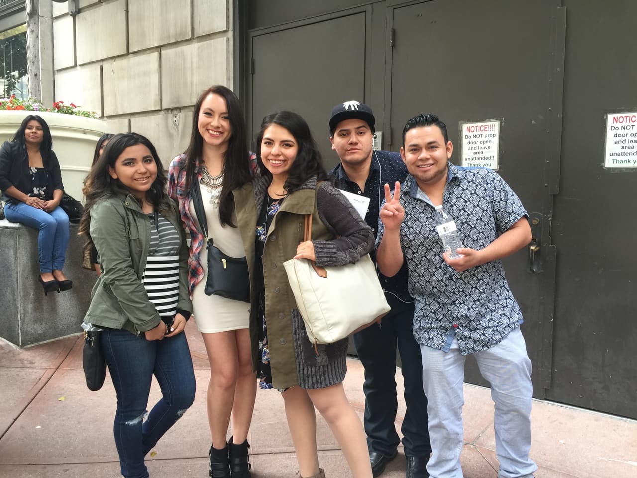 ¡Han sido semanas en búsqueda de los mejores! seis ciudades recorridas, Puerto Rico, Chicago, Houston, Miami, Nueva York y hoy la gira de audiciones termina en Los Ángeles. Nos vamos felices de haber encontrado chicos y chicas con estilo, personalidad y sobretodo talento.