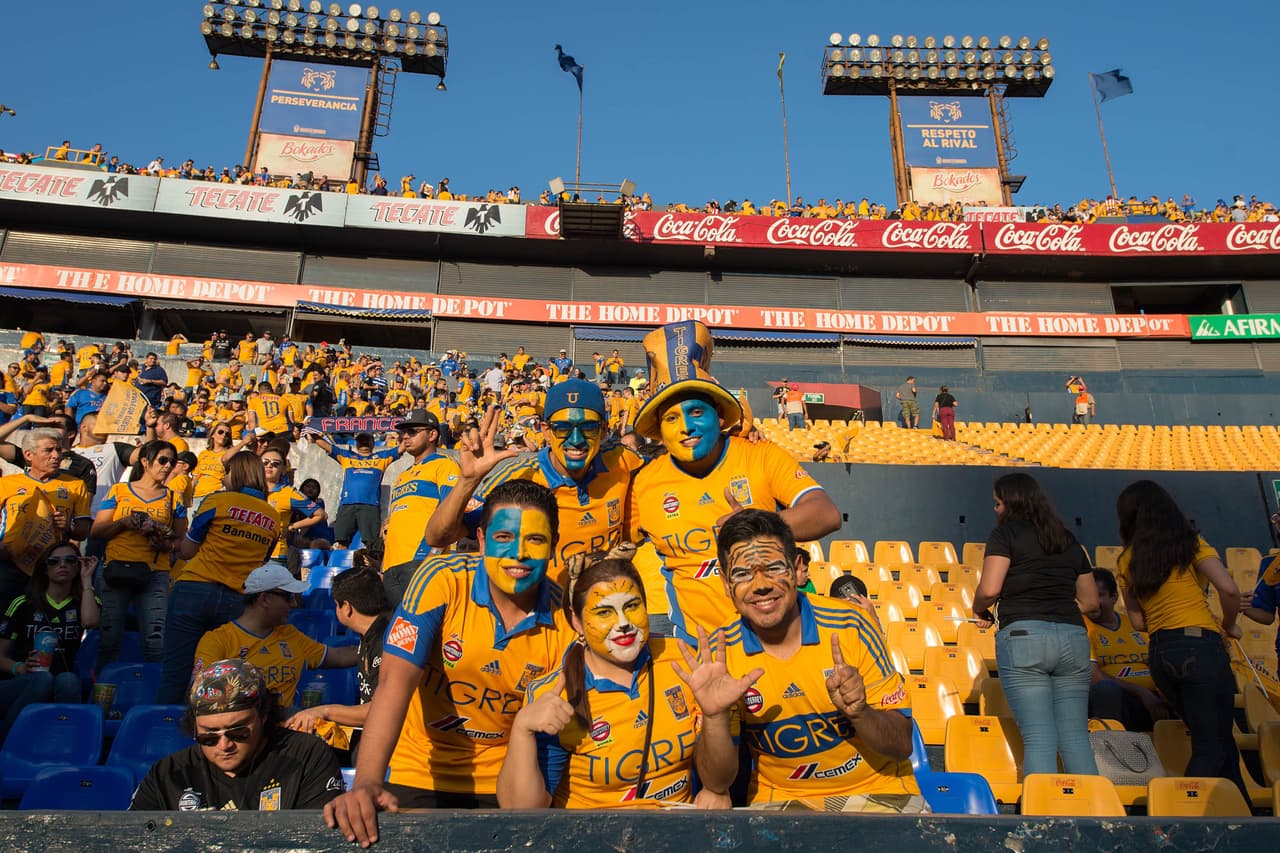 El Estadio Universitario vibró con el partido de ida en la Gran Final del fútbol mexicano. La afición de Tigres se hizo sentir como sólo ellos saben hacerlo.