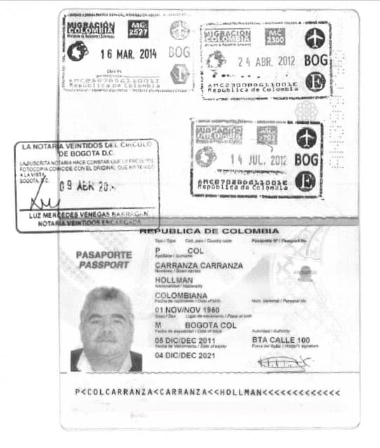 Pasaporte de Hollman Carranza.