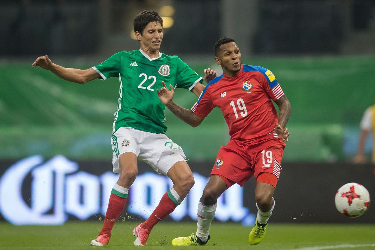 Bolillo Gómez hizo un cambio desde el primer tiempo: metió a Gabriel Quintero y con él Panamá empezó a atacar en serio.