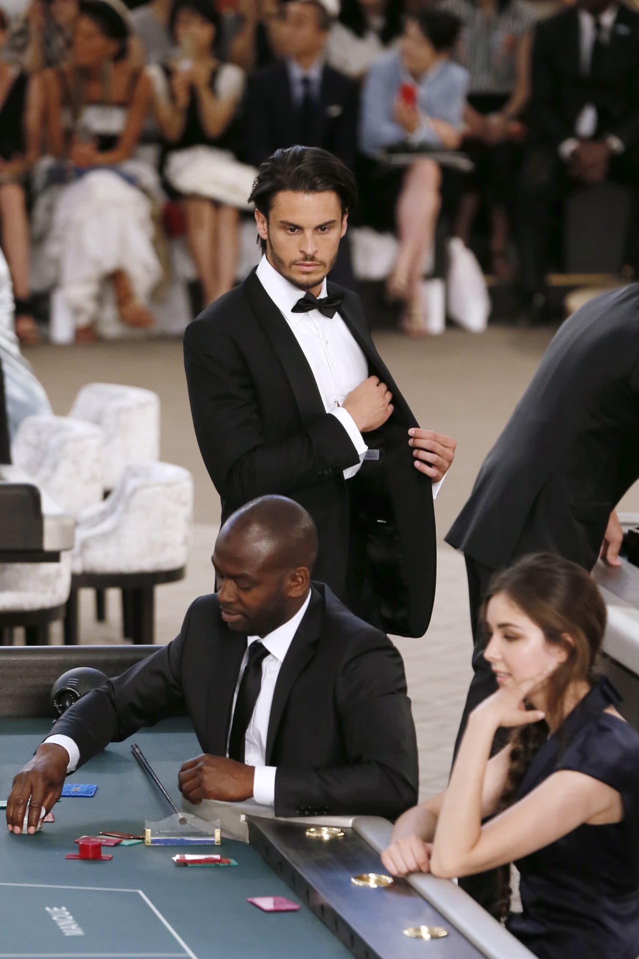 En cuanto a los galanes, fueron el modelo y cantante Baptiste Giabiconi, y Gabriel Kane Day Lewis, el hijo modelo del famoso ganador del premio Oscar, Daniel Day-Lewis.