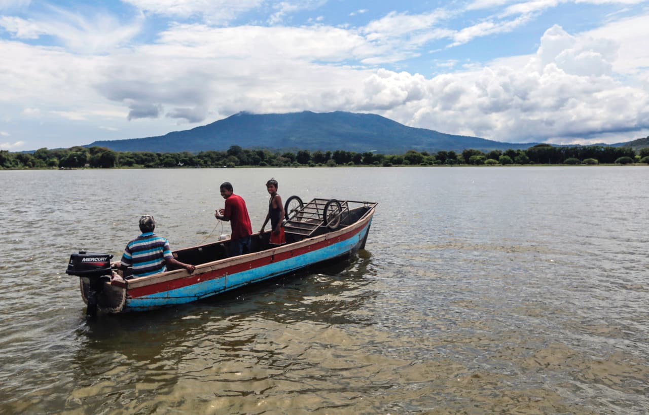 Las estimaciones de desplazados por la obra van de 30,000 que estima el gobierno a más de 120,000 de otras organizaciones.