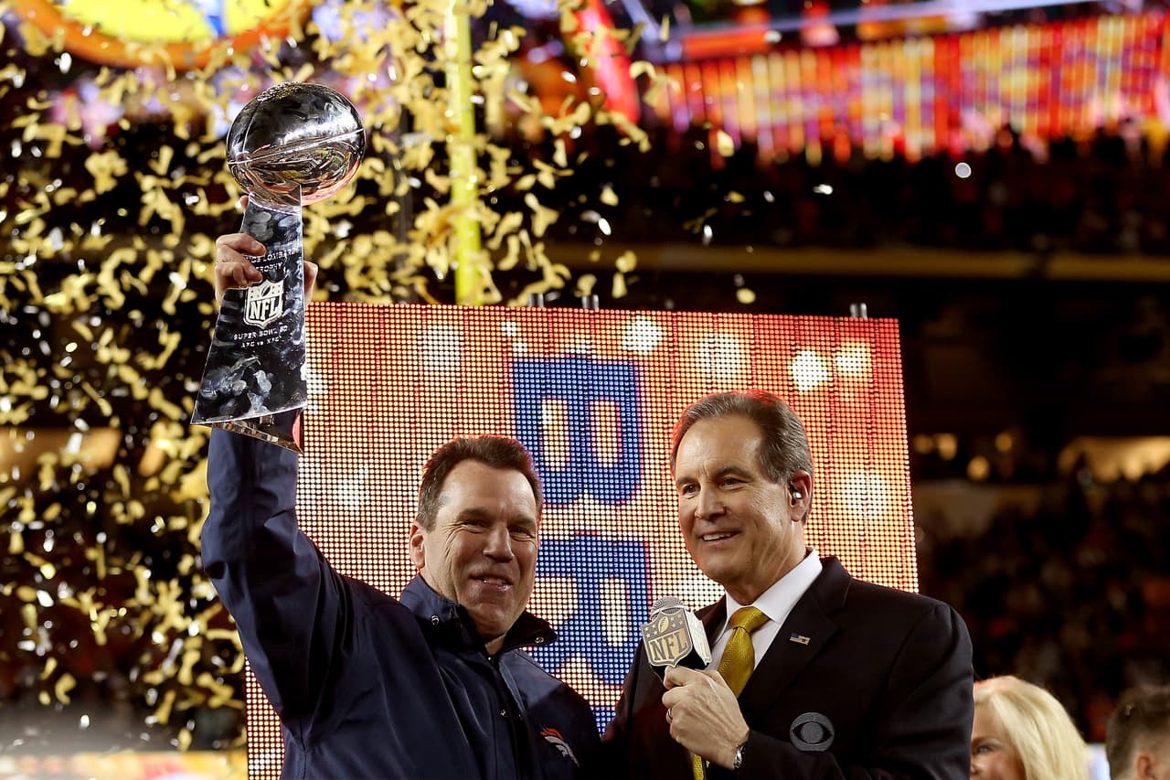 Así celebraron los Denver Broncos su triunfo en el Super Bowl 50 ante los Carolina Panthers 24-10.