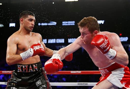 Saúl 'Canelo' Álvarez aplicó cloroformo puro a Amir Khan y defendió con éxito el cinturón medio del Consejo Mundial de Boxeo. El mexicano noqueó al británico en seis rounds en la T-Mobile de Las Vegas.