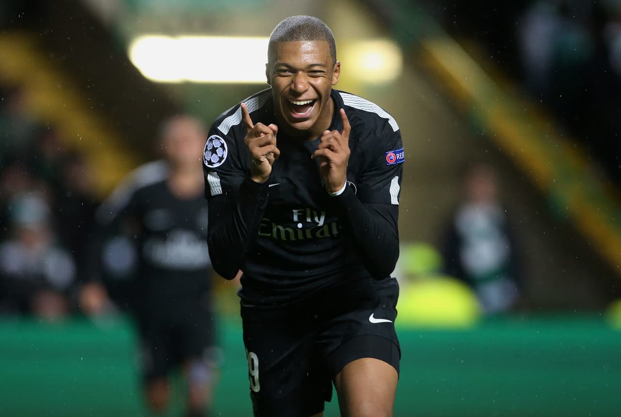 Forma parte del nuevo tridente 'MCN' con Neymar y Cavani, que está destrozando las defensas francesas. En la pasada Champions llegó hasta semifinales con el A.S. Mónaco.