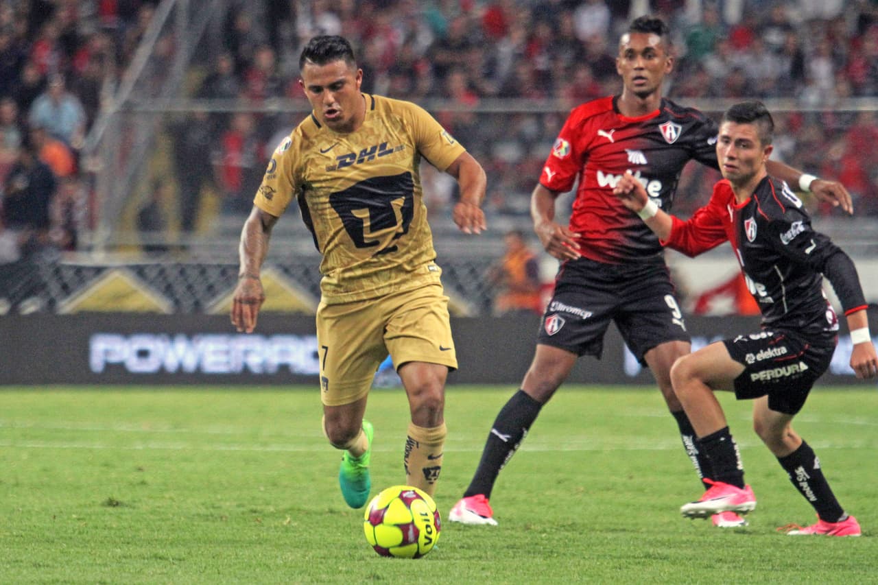 Javier Cortés hizo las maletas rumbo a Torreón: fue comprado por Santos Laguna.