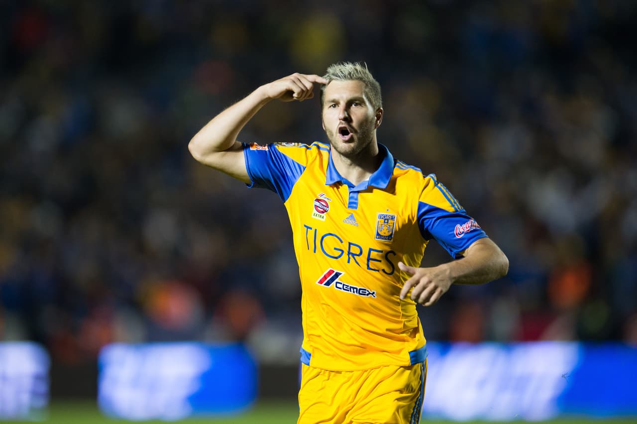 DELANTEROS - André Gignac, Tigres.- El artillero francés que milita en los Tigres, sigue siendo el jugador con mayor puntuación en el Clausura 2016, sumando hasta el momento 70 punros, incrementando su valor en el Fantasy a $11 millones.