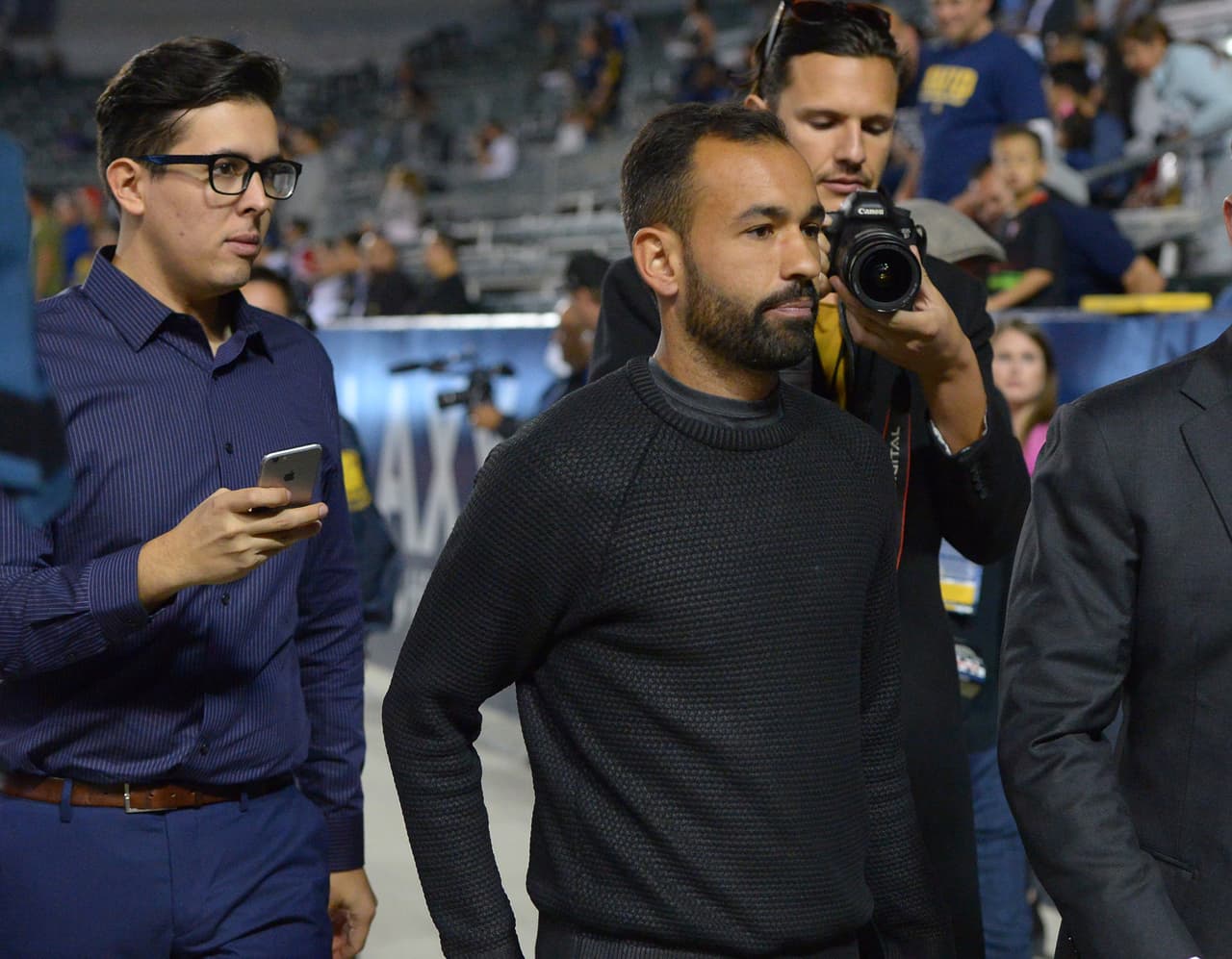 Juninho ayer, en su regreso al StubHub Center.