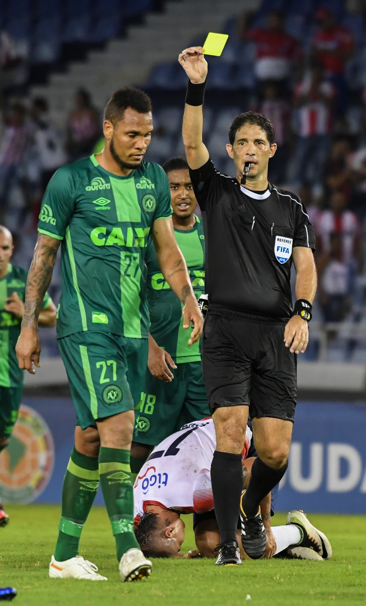 William Thiego se desempeñaba como delantero del Chape al que llegó en 2015 y donde consiguió 15 goles. El futbolista de 30 años era pretendido por grandes equipos como el Palmeiras.