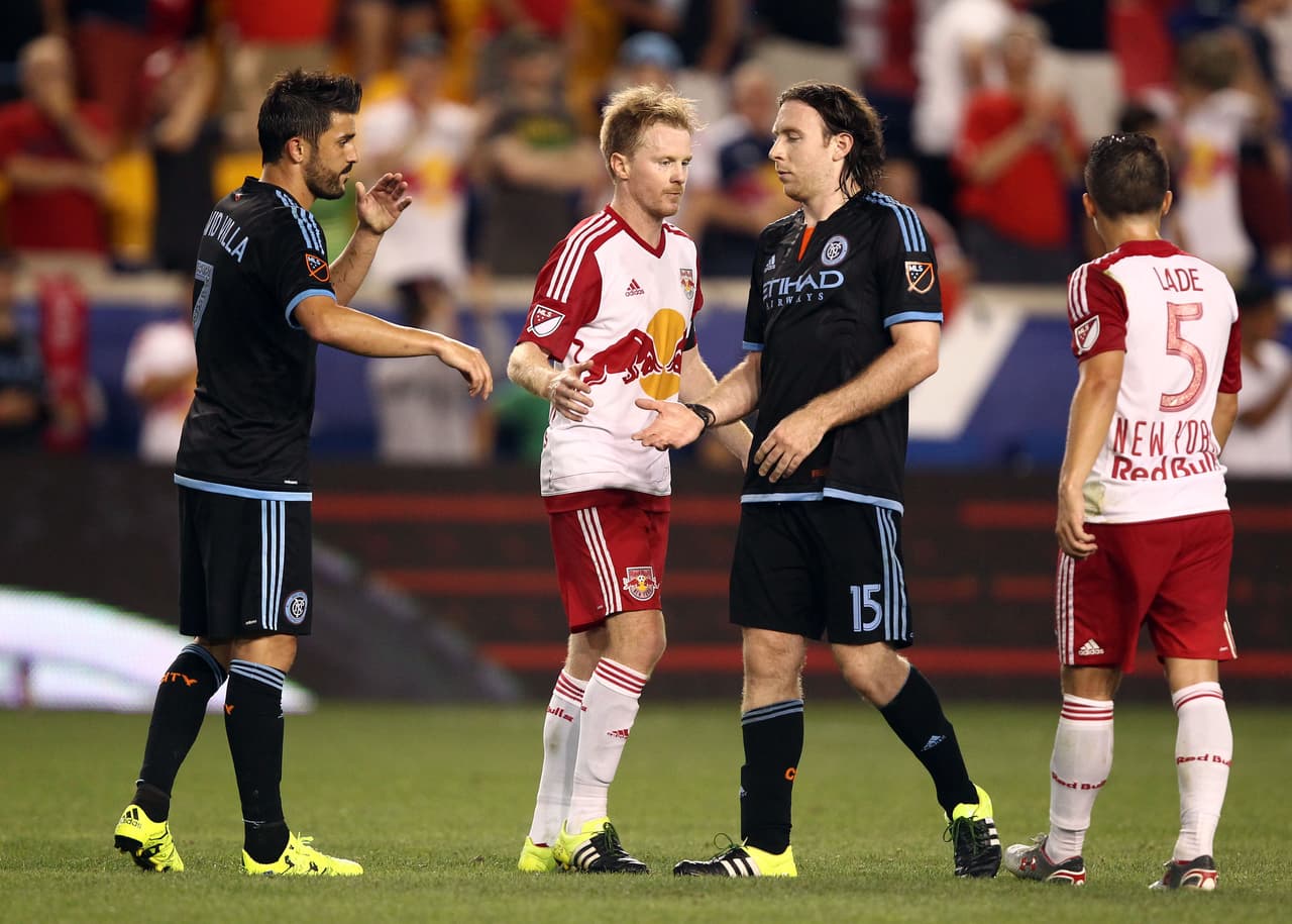 Jugadores de NYCFC y Red Bulls celebran la rápida popularidad del clásico neoyorquino