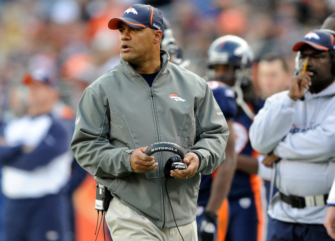 Eric Studesville (2010) (1 victoria, 3 derrotas).