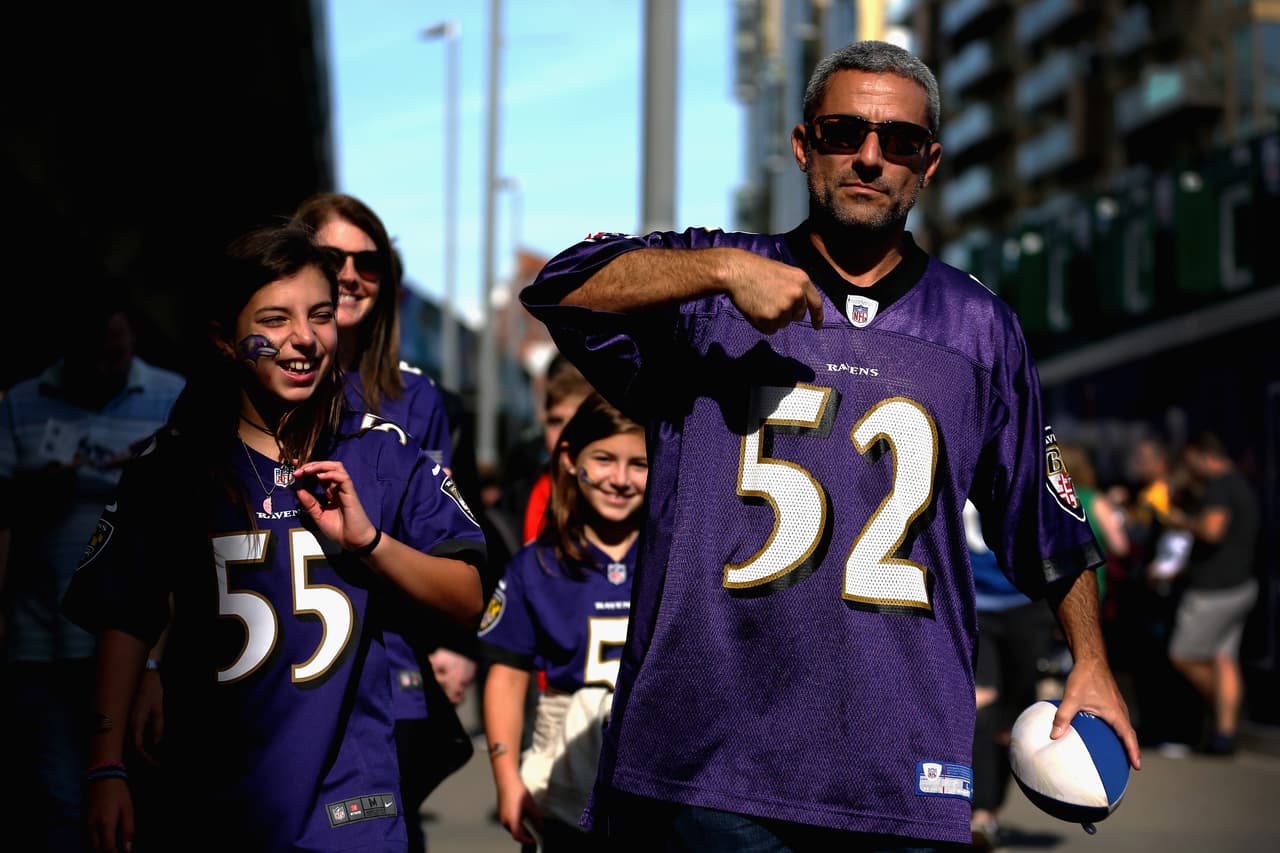 Fue la oportunidad de los ingleses para disfrutar en familia en su país del espectáculo de la NFL.